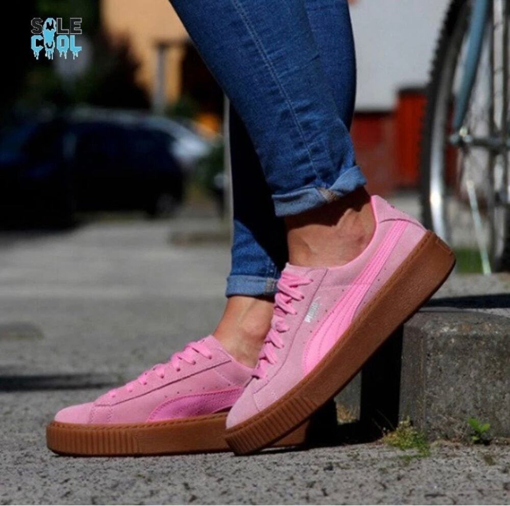 Puma Suede Platform Jewel Pink Shoes, Womens size 7, Gum Rubber Sole, 365131-01